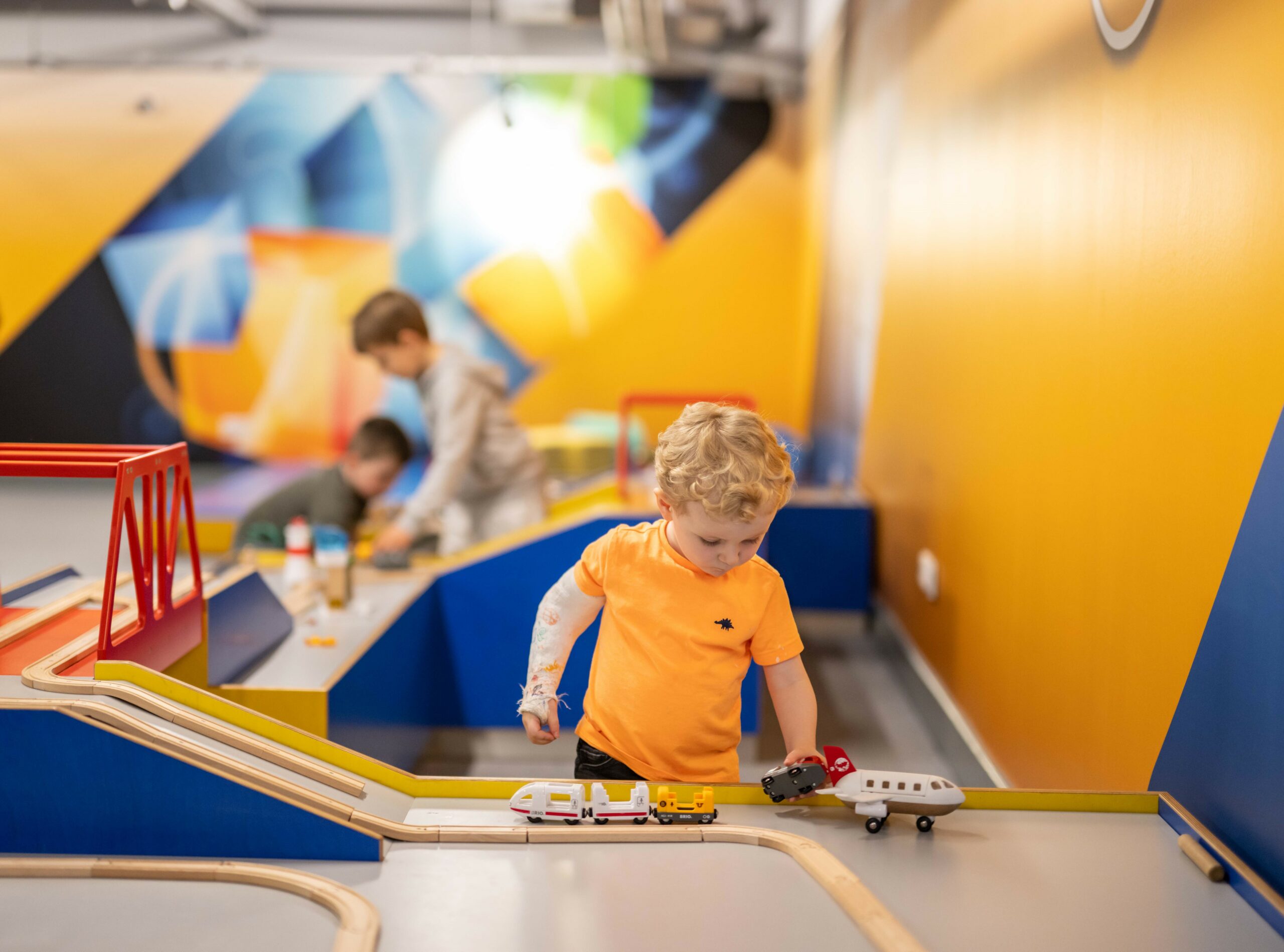 MEMBER NEWS: Bring your budding scientists to meet ours